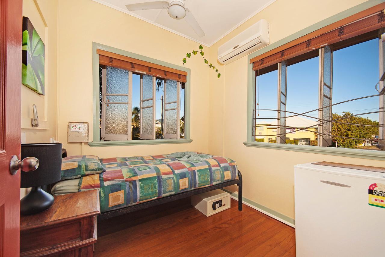 Standard Single Room,1394065268:JPEG